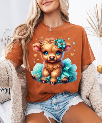 Cute Highland Cow Blue Eyes PNG, Happy Highland Cow Graphic, Cute Highland Cow Valentines Day Clipart, Cute Baby Highland Cow Clipart, Highland Cow with Heart Clipart, Cute Highland Cow Graphic, Digital Download